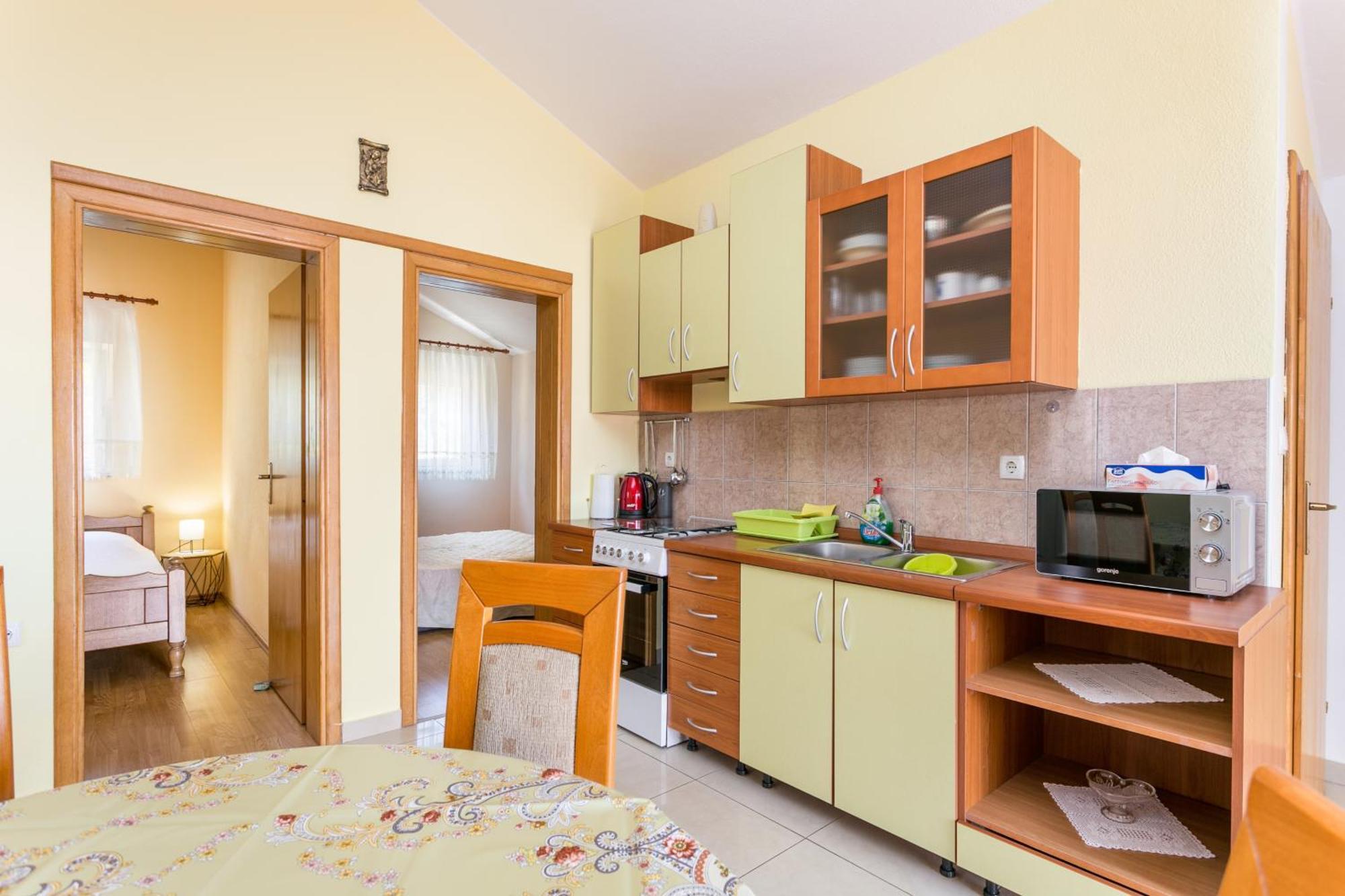 Apartments By The Sea Slatine, Ciovo - 11126 Kültér fotó